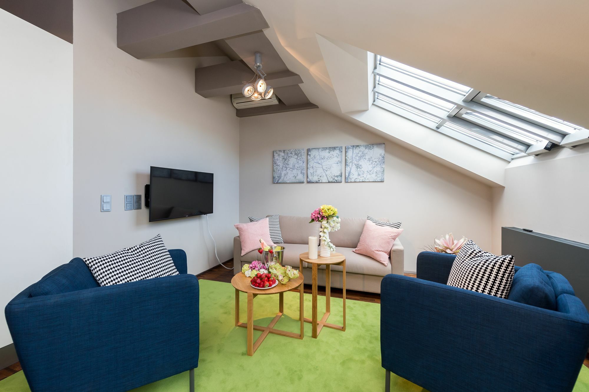 Empirent Old Town Apartment
